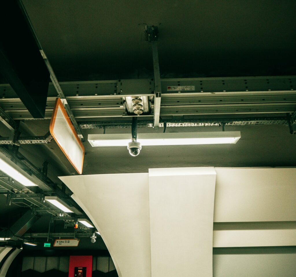 éclairage antivandal LED parking souterrain nexxled