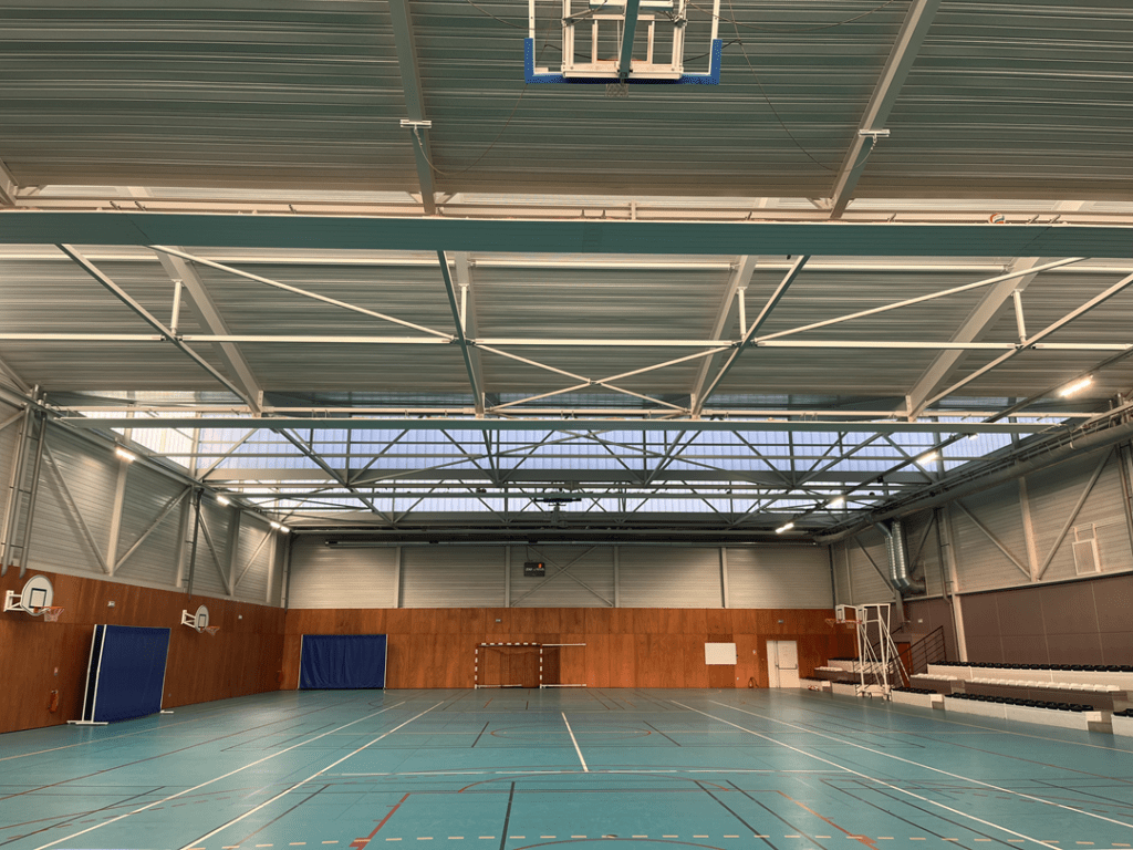 gymnase, éclairage LED, sport, basket, lumière, éclairage sportif, nexxled, complexe sportif